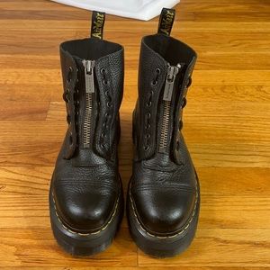Doc Martens Sinclair Boots